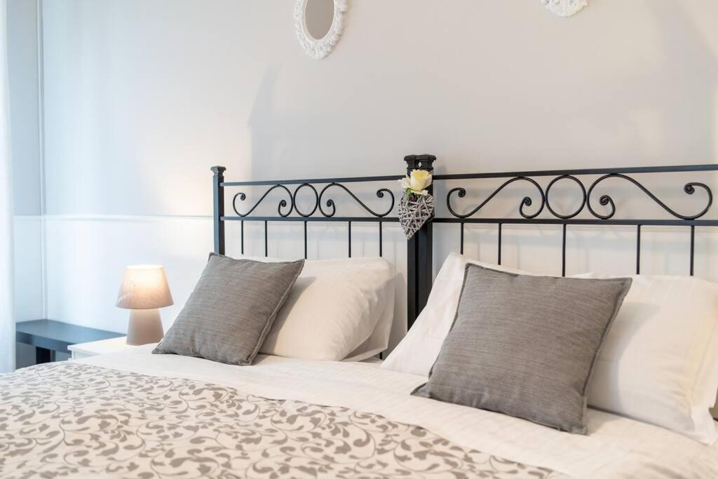 Terrazze Italiane City Center - White Apartment Verona Kültér fotó